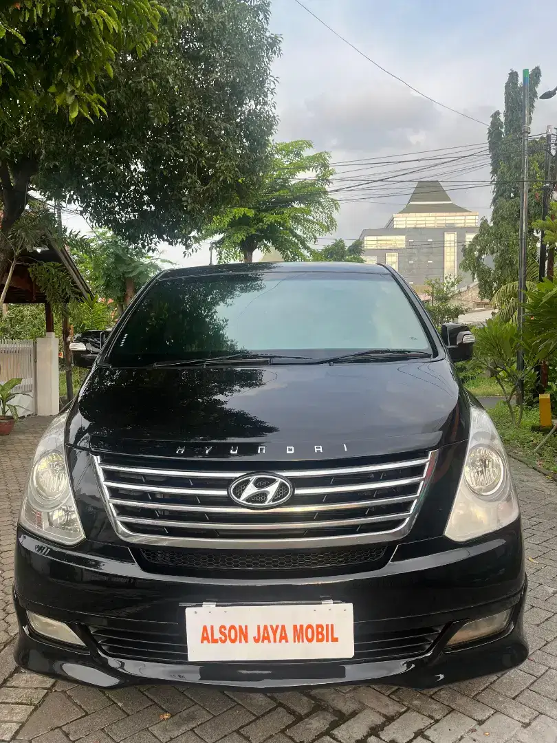Dp 30jt Hyundai H-1 XG AT 2012