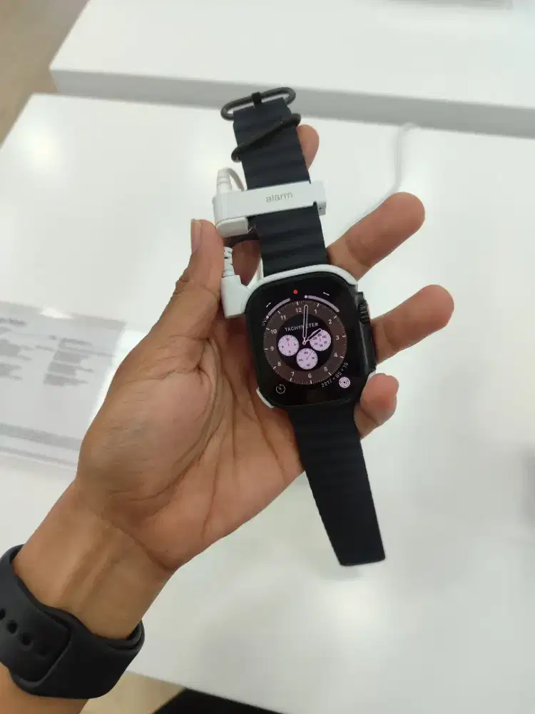 Apple watch ultra 2 48mm titanium GPS+Cellular