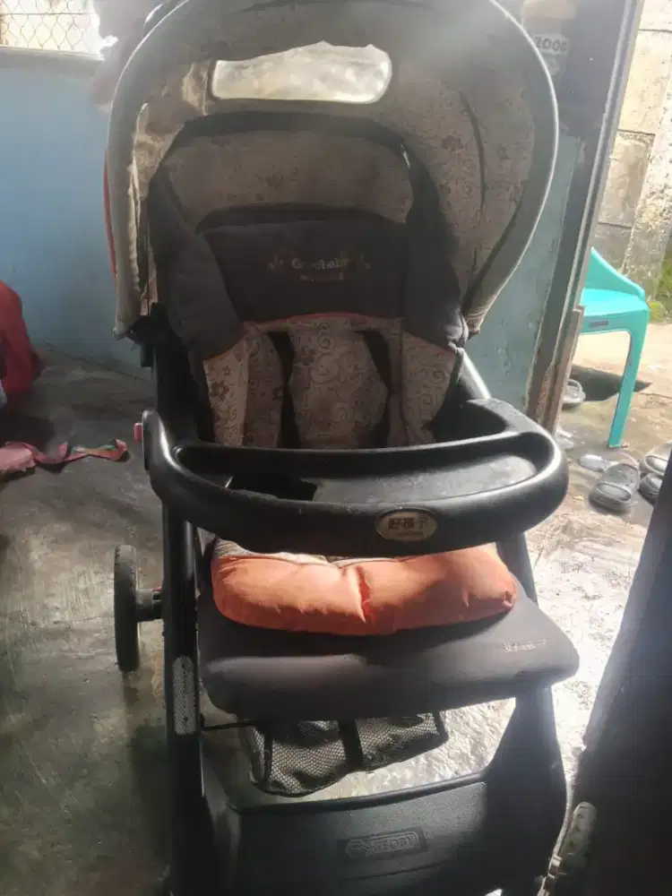 Stroller bayi goodbaby
