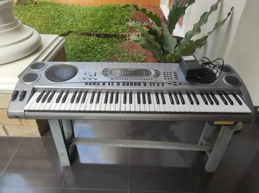 Keyboard casio wk1800