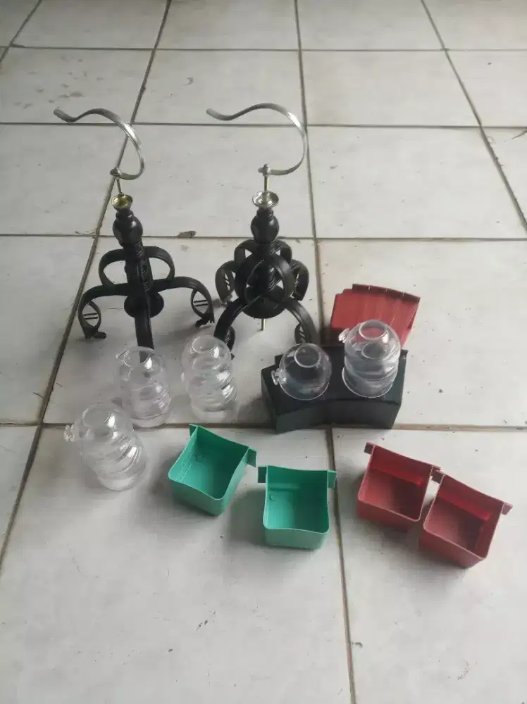 PERLENGKAPAN KANDANG BURUNG