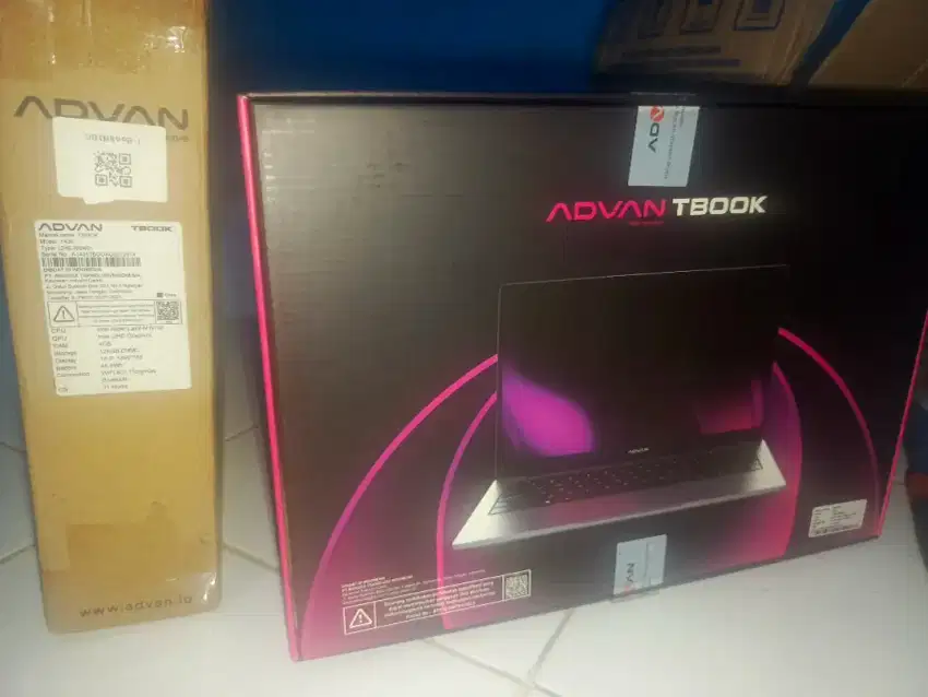Laptop Advan TBOOK