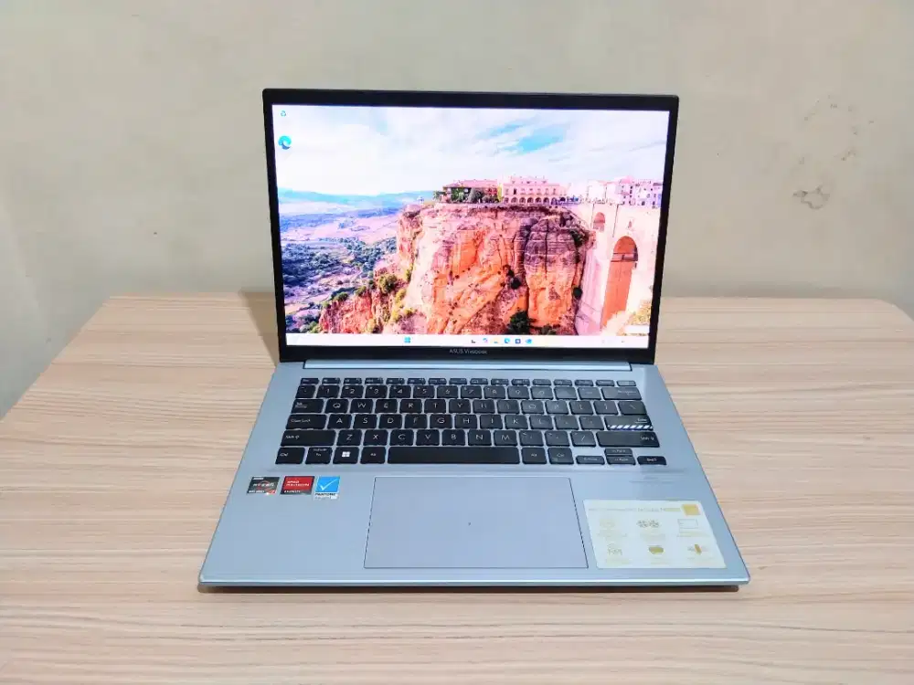 Asus Vivobook M3400QA Ryzen 7-5800H ram 16/512 GB