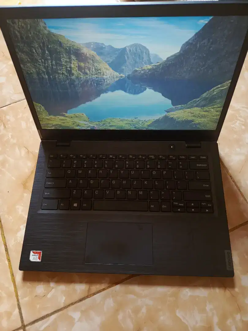 Lenovo 14w Kondisi normal