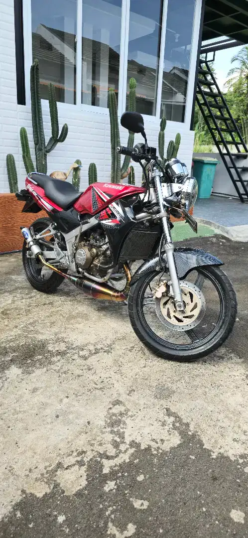 Ninja R 2009 convert SS