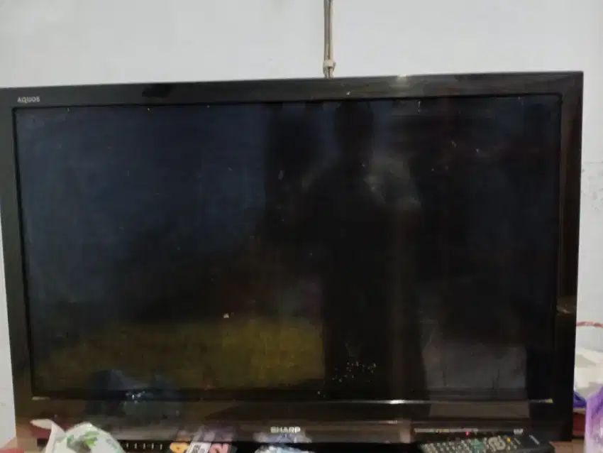 TV SHARP LCD 40inch