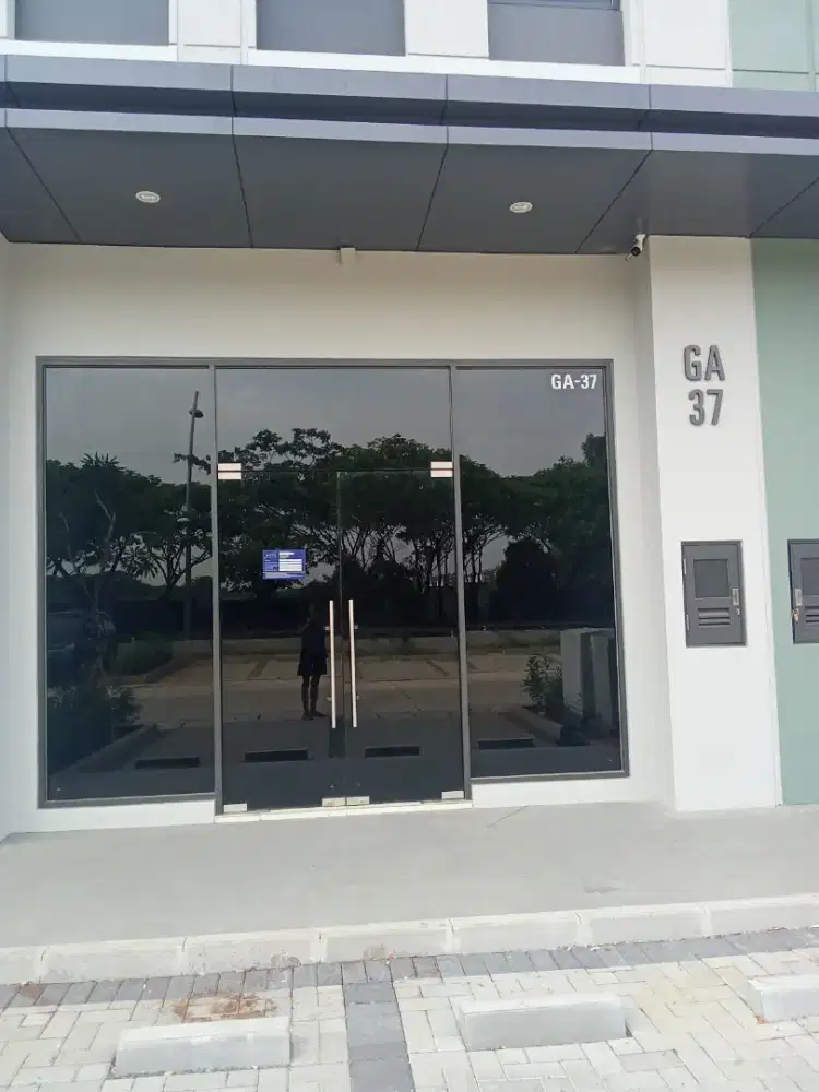 Jasa pasang sticker kaca film