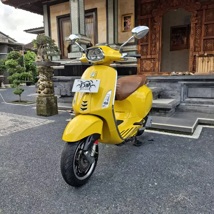 Vespa sprint 150 i-get abs tahun 2023