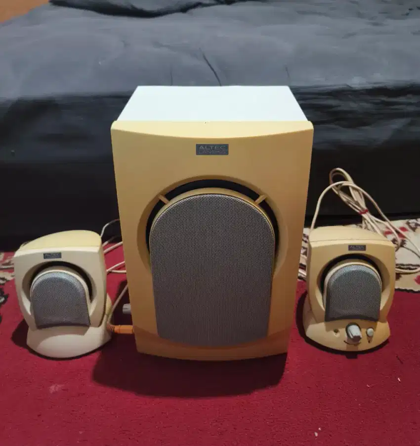 Altec Lansing AVS300 Speaker System