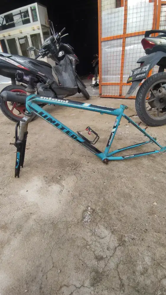 RANGKA/FRAME SEPEDA UNITED MIAMI XC-02 UKURAN 26
