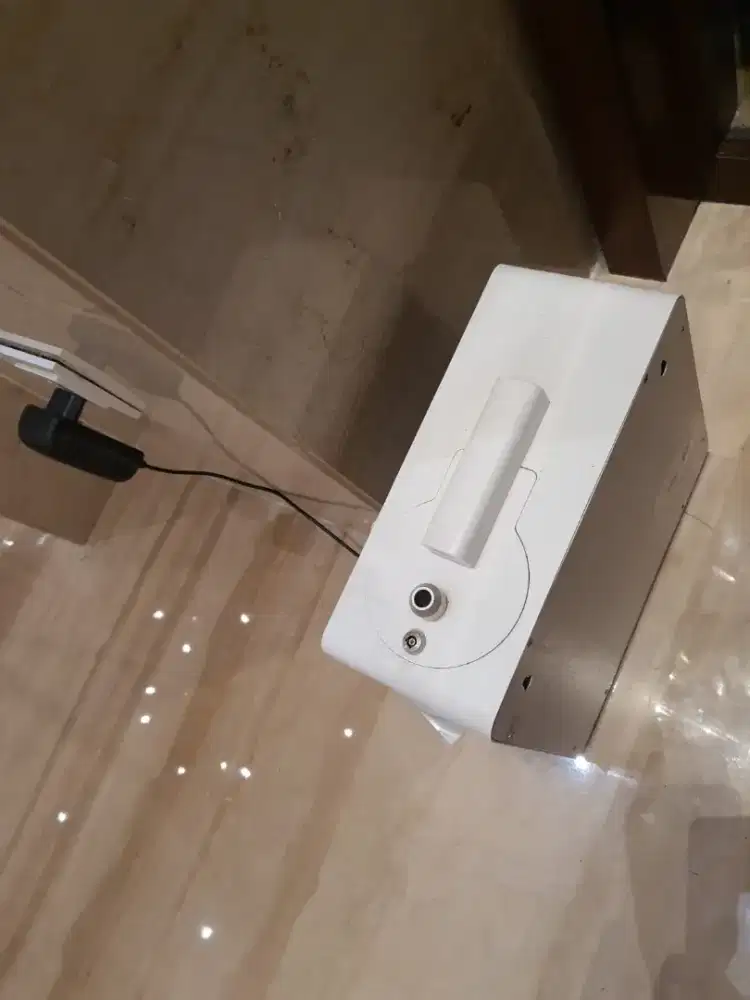 Alat pengharum ruangan untuk hotel / kantor