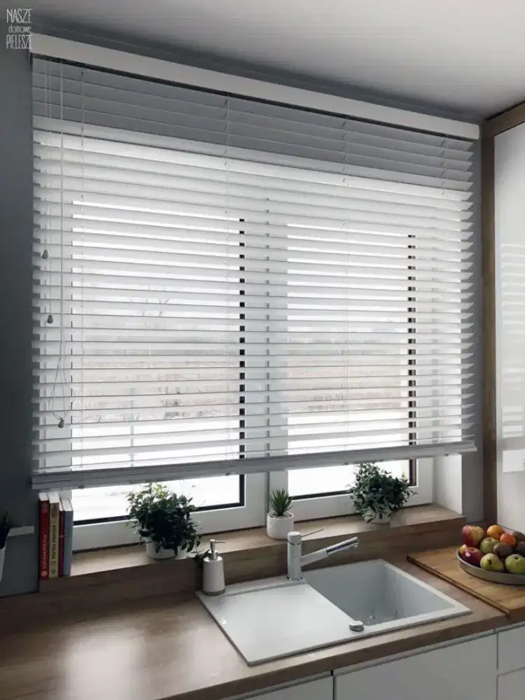 Venetian blind/mini blind/krey alumunium/tirai gordenmodern waterproof