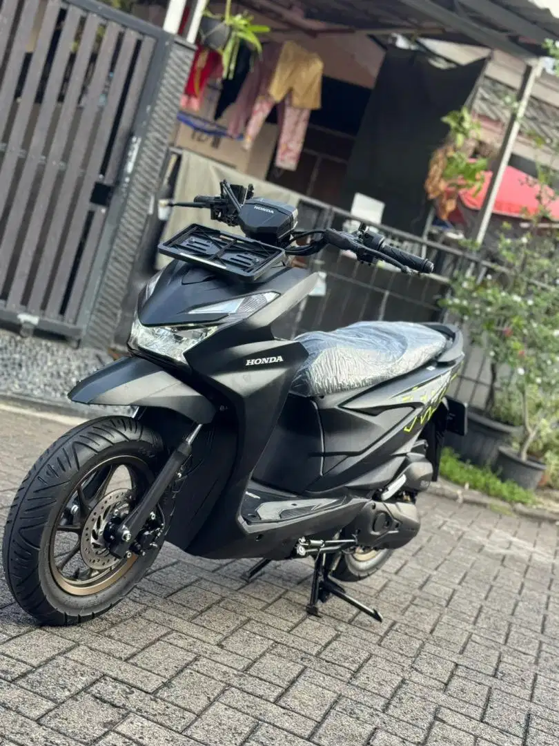 KM 300 KILO ❗️ BEAT STREET 2024 LIKE NEW HARGA NETT❗️