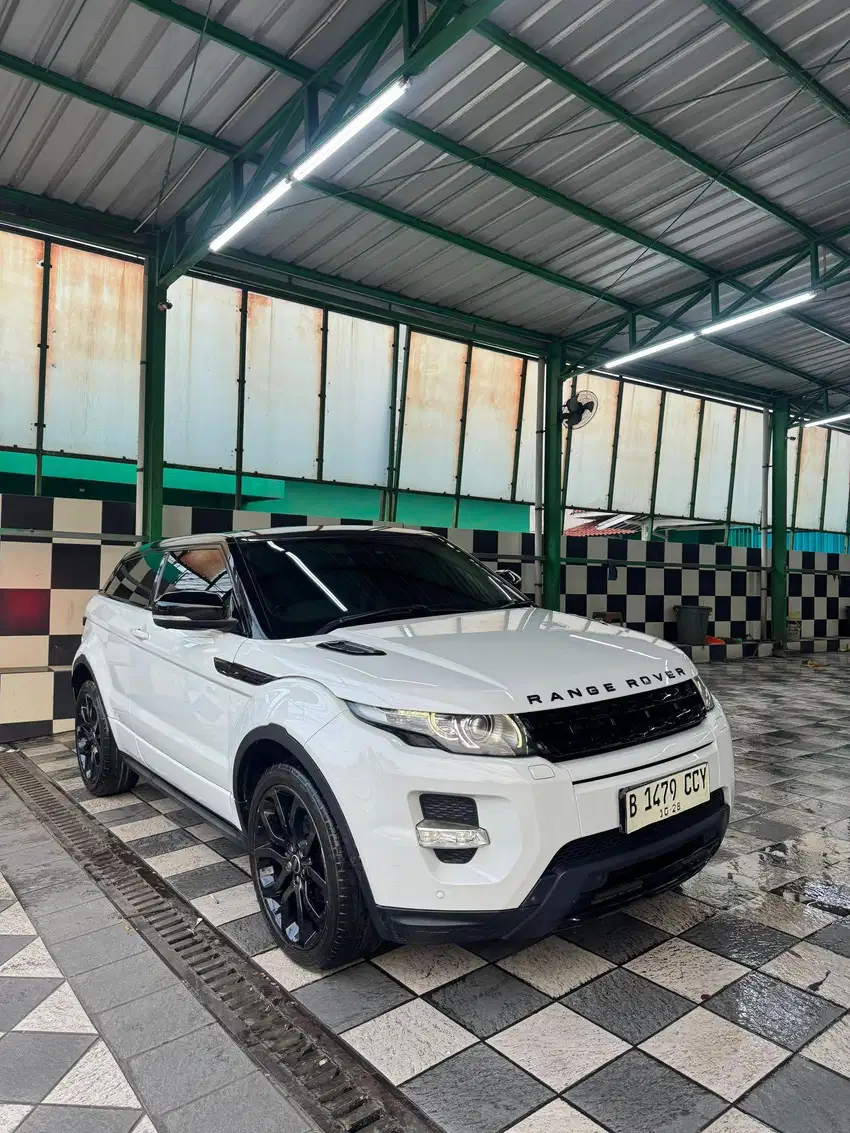 BEST CONDITION BU TERMURAH Range Rover Evoque Coupe 2013 Dynamic Modif