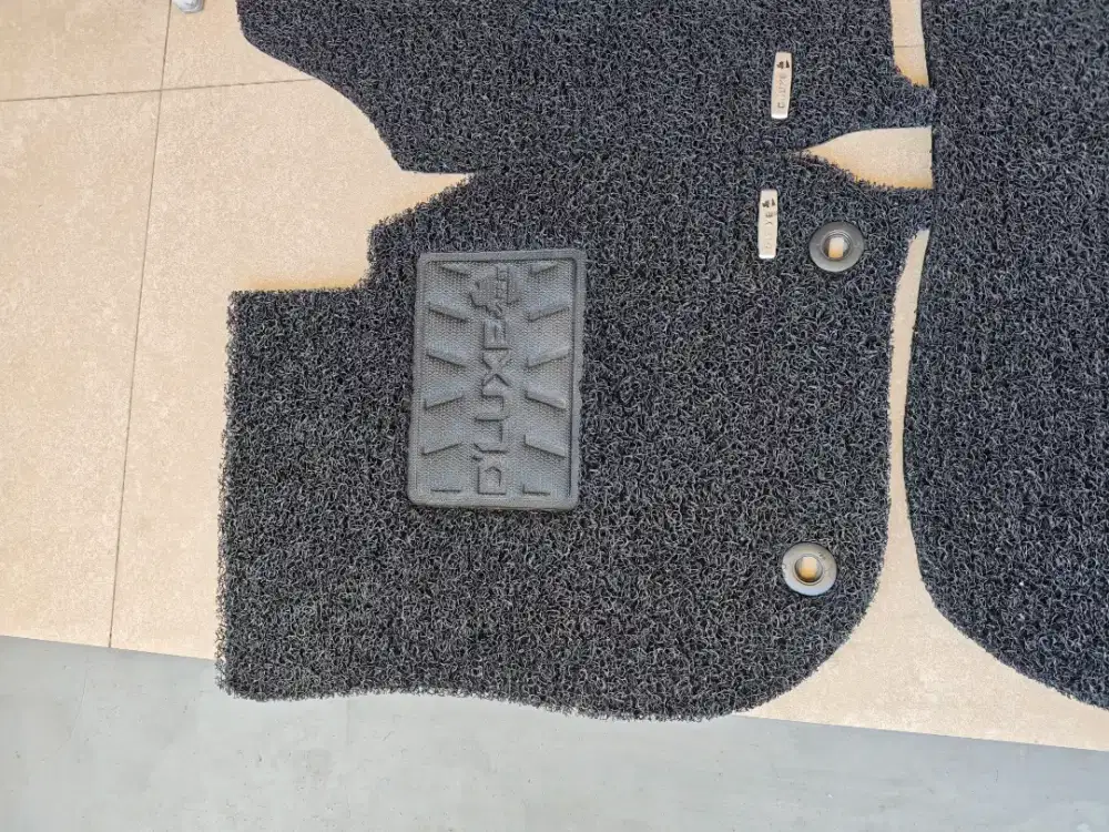 karpet mi comfort delux untuk hrv 2016, bekas