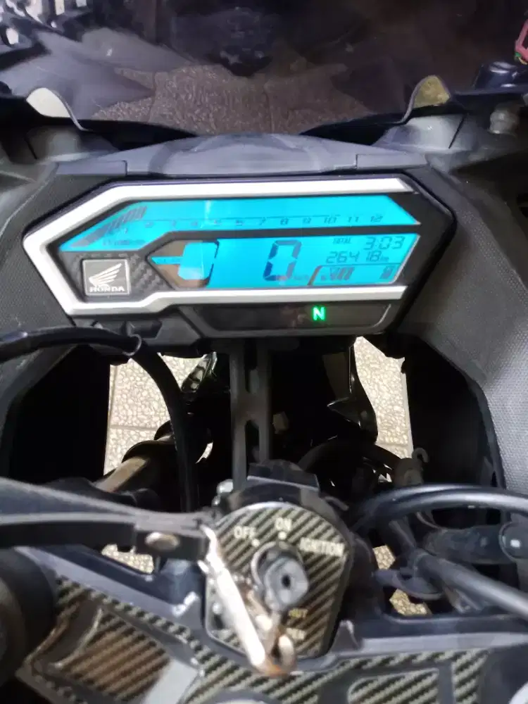 Honda CBR 150 th 2018