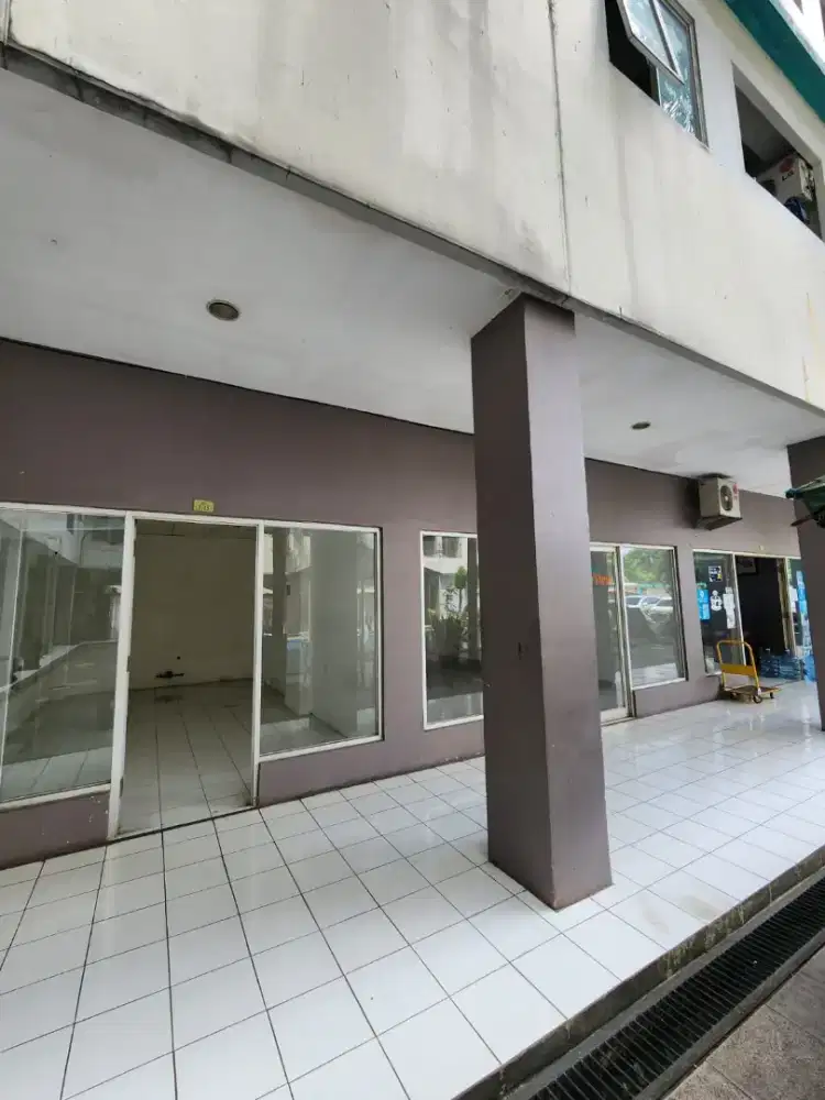 Jual barter mobil dgn kios apartment skyview serpong