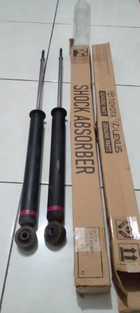 Shock daihatsu ayla/agya ori