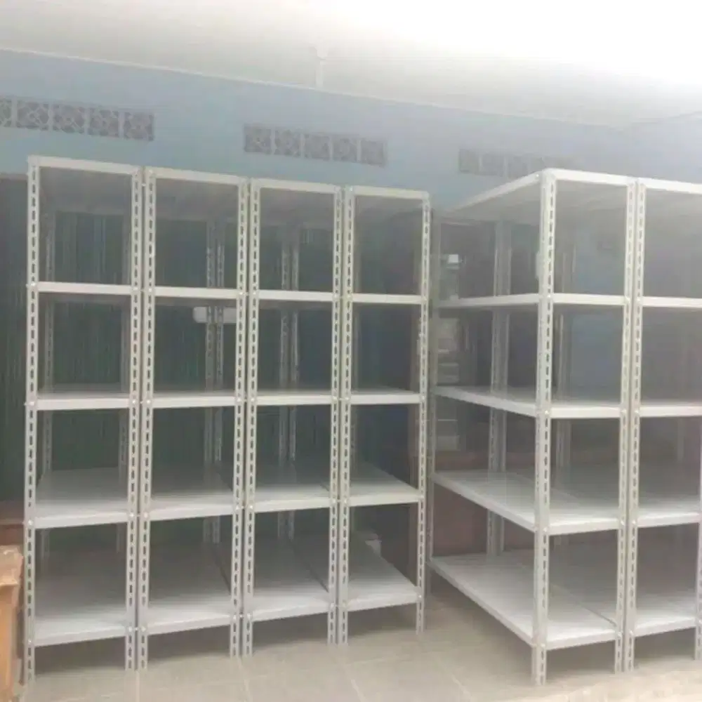 Rak besi multifungsi