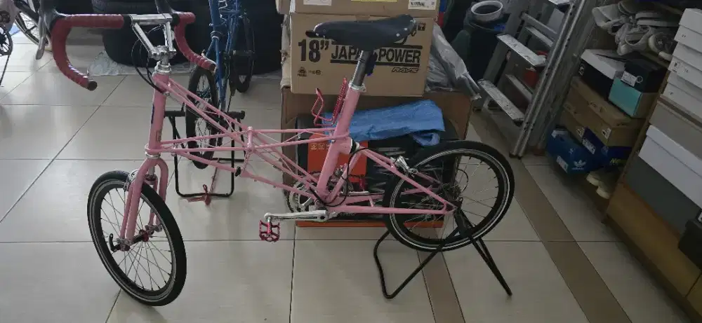 Sepeda Alex Moulton Pink Edition AM 11 Speed Kondisi Seperti Baru