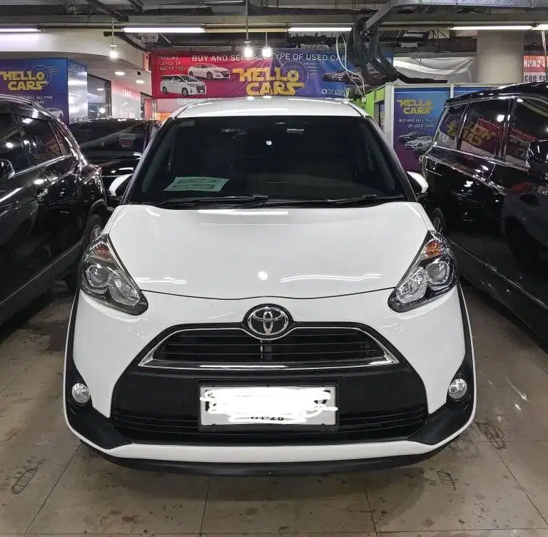 Toyota Sienta V 2018 DP 10jt
