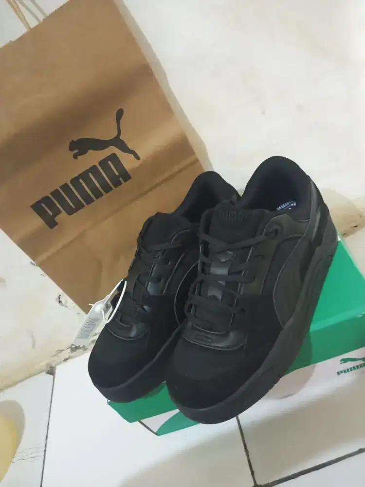 Sepatu puma size 41