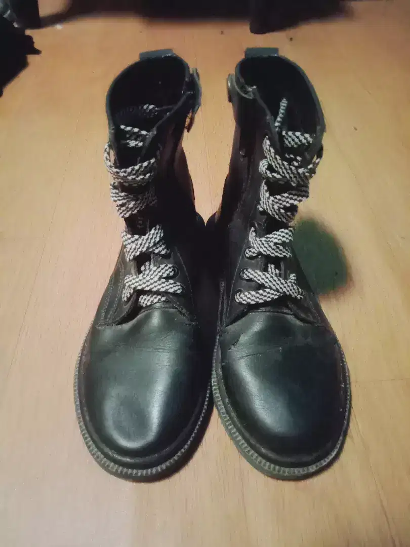sepatu boots anak