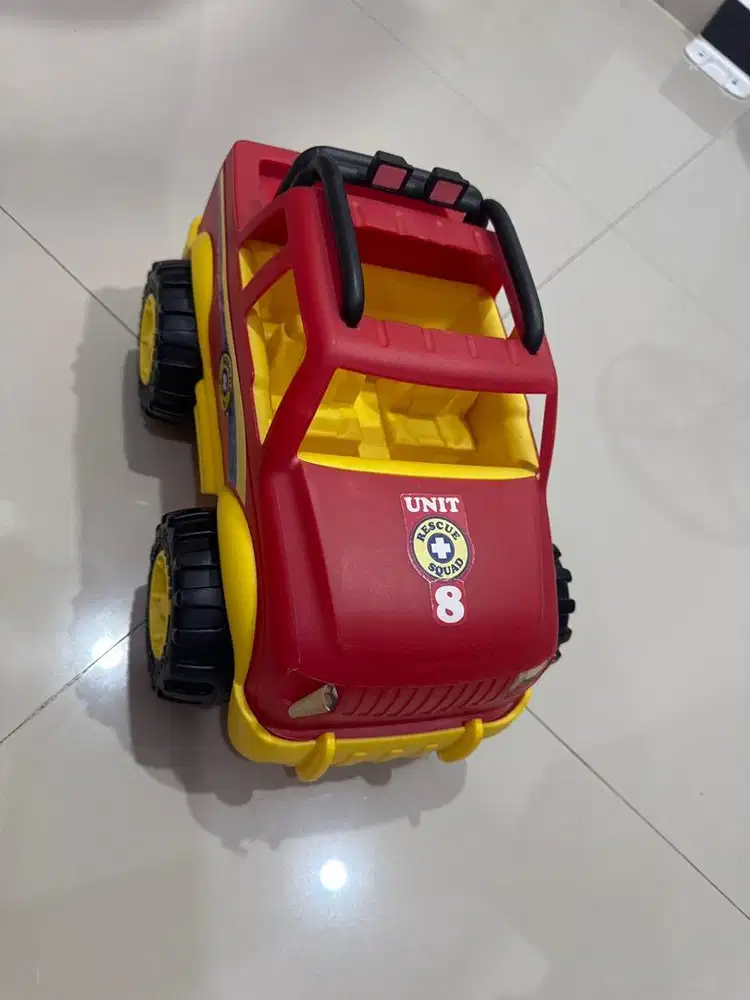 Mainan mobil road rippers junior