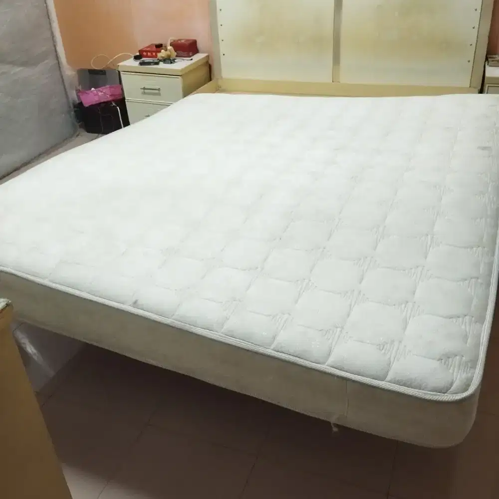 Springbed bekas Kasur Spring bed 180x200 cm superland chiropedic