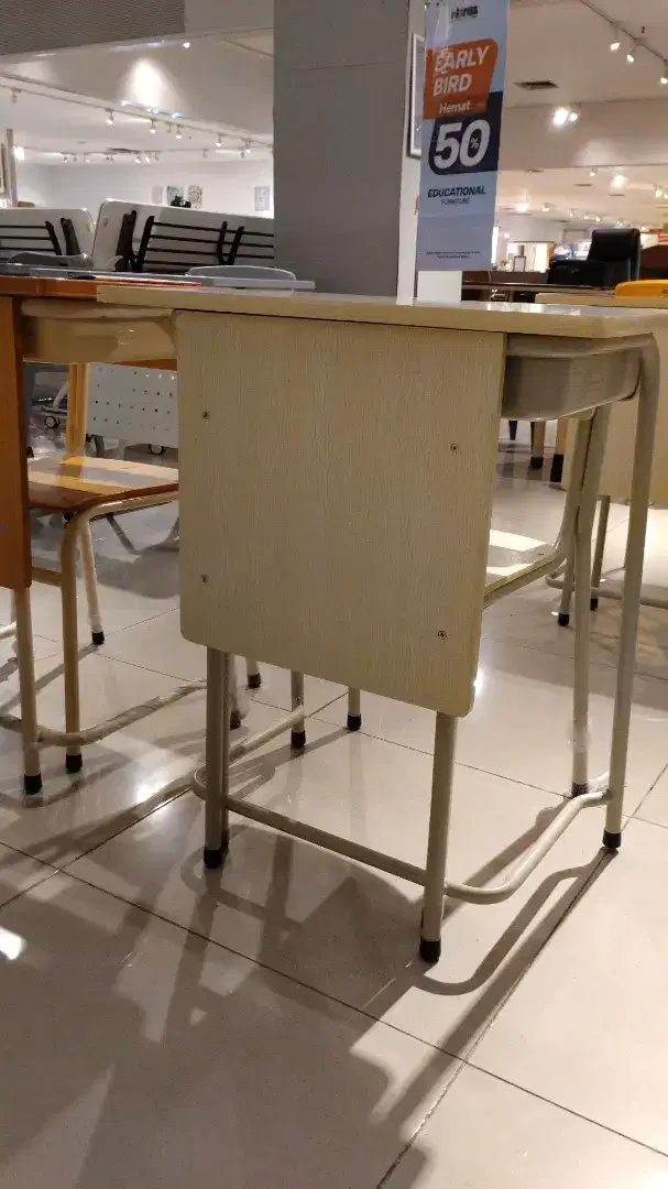 KURSI MEJA SEKOLAH INFORMA SMP,SMA,SMK