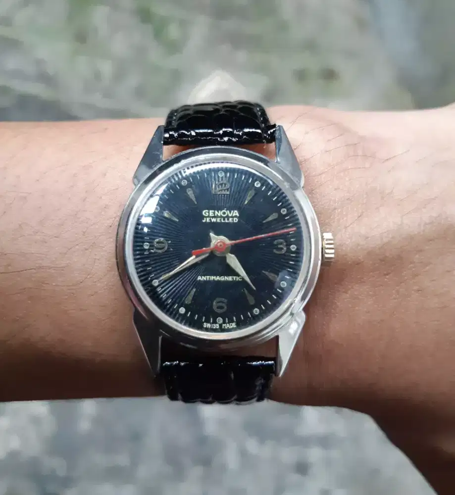 Jam tangan Genova Swiss