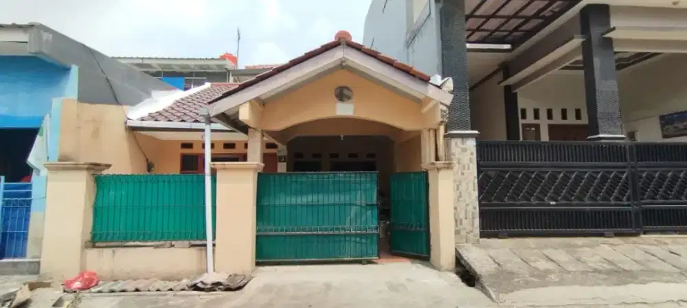 Rumah 2 lantai dijual