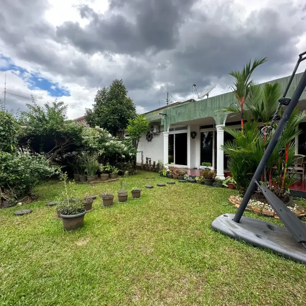 Jual Rumah Nyaman Di Jakarta Selatan ( hanya hitumg tanah)