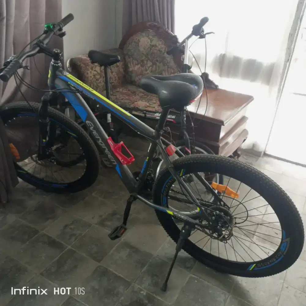 Jual Sepeda Gunung MTB 27,5 Jarang Pakai Seperti Baru