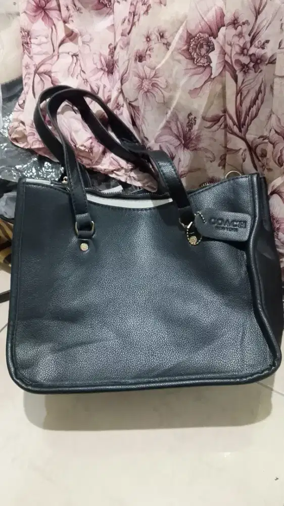 Tas Merk Coach Gak ada box