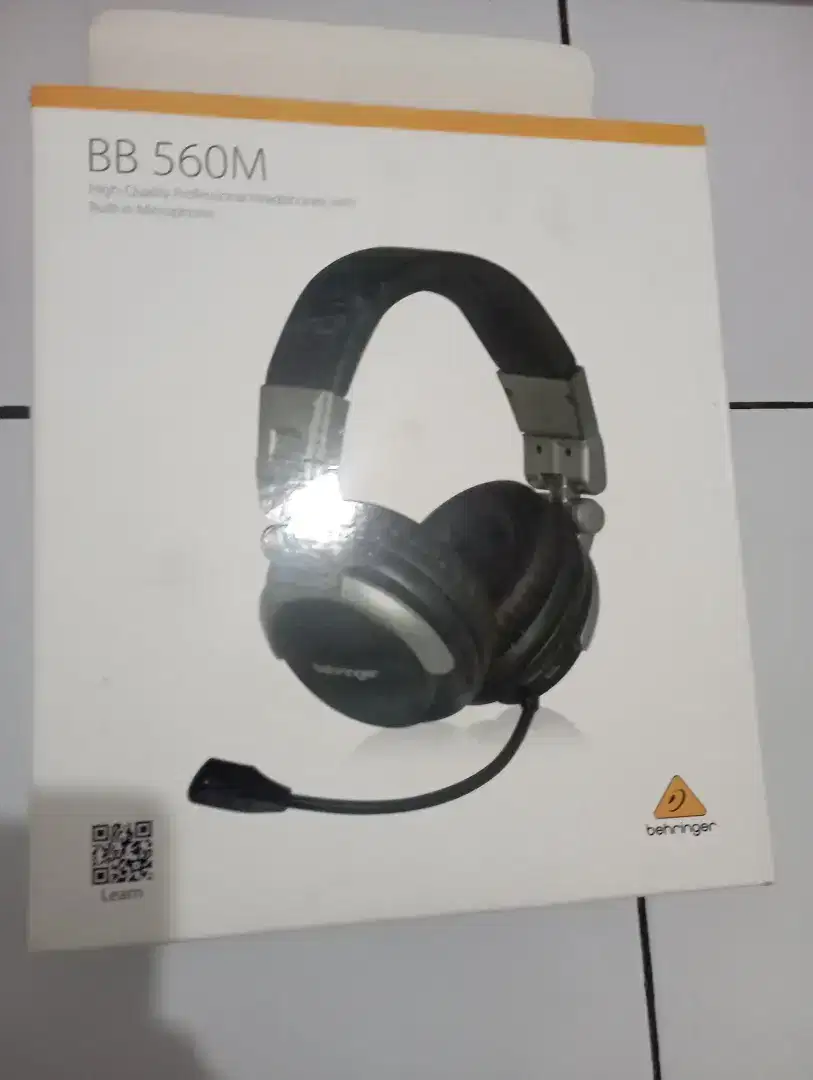 Dijual santai Head Set Bluetooth built in Microphone BEHRINGER BB 560M