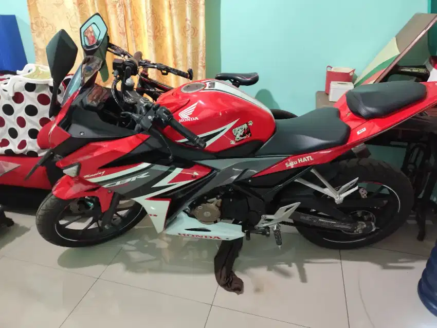 Motor Sport CBR 150 2018