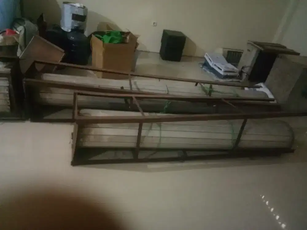 Jual beli barang bekas rombeng panggilan rongsok Surabaya Sidoarjo