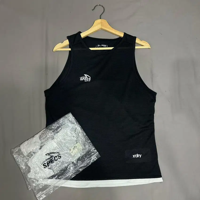 SPECS active running singlet pria (SIZE L)