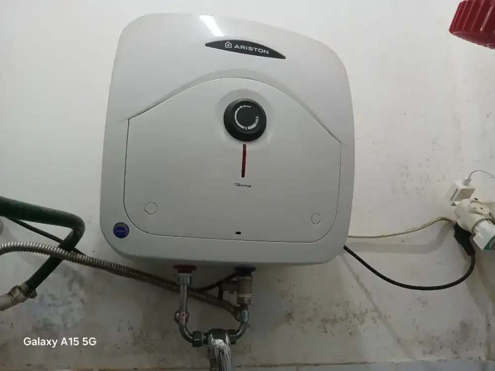 Pemanas Air Shower, Merek Ariston