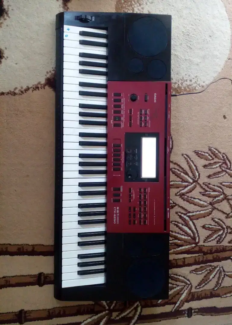 Keyboard Casio CTK 6250 bagus fungsi normal semua LCD bening no minus