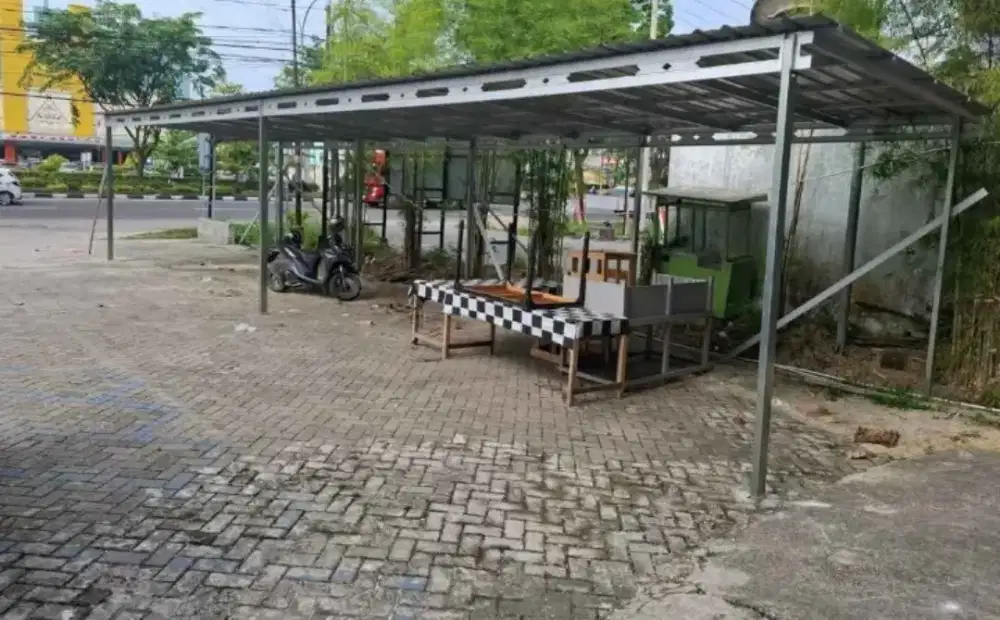 Baja ringan galvalum terpasang