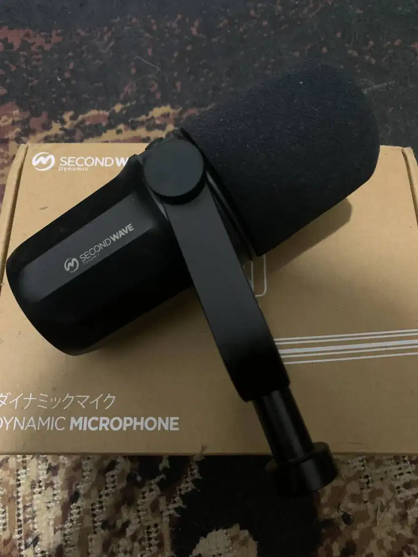 SECONDWAVE Dynamic Cardioid Microphone For XLR USB Vocal Broadcast