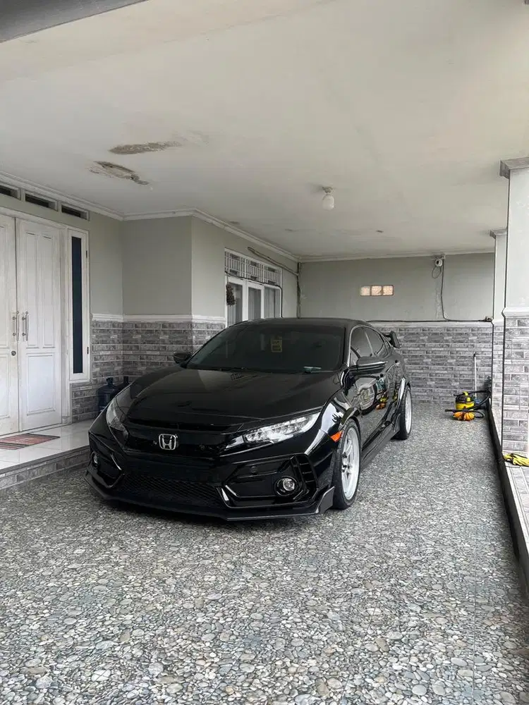KM 49RB HONDA Civic 1.5 A/T turbo prestige 2018