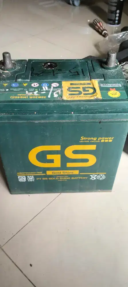 Aki kering merek GS 35 Amper 12 volt normal tokcer stater