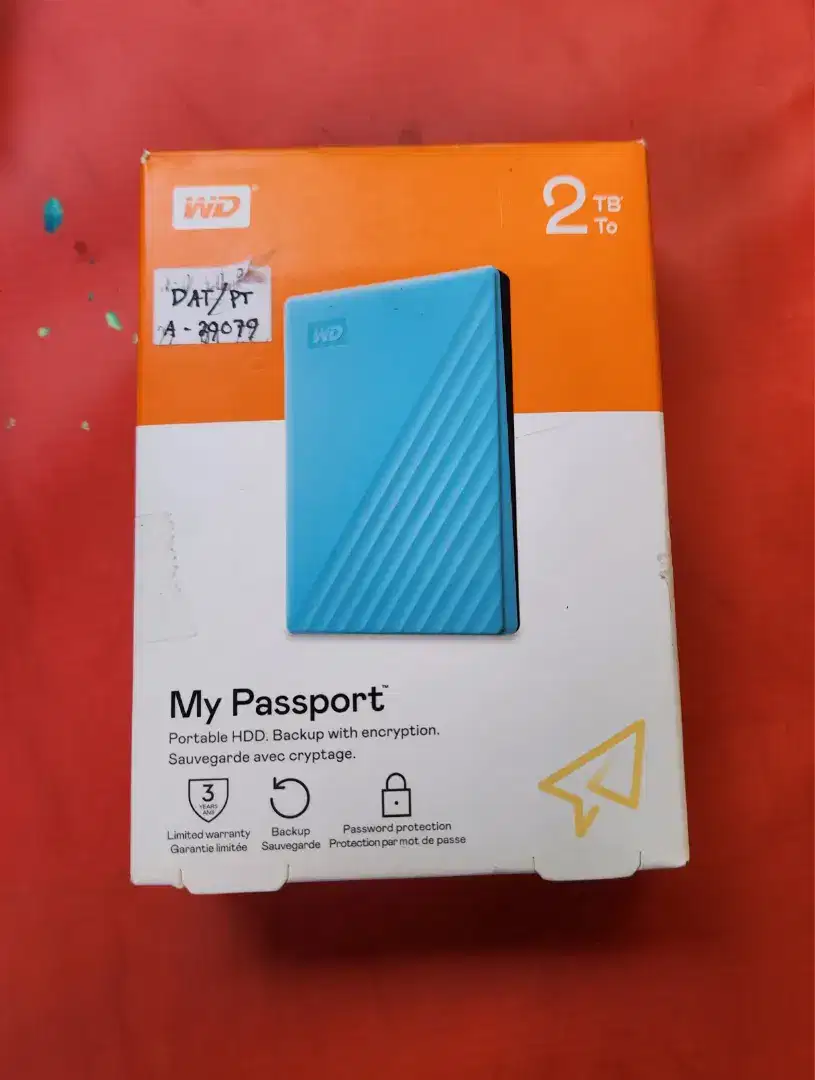 Hardisk Eksternal merk WD my passport 2 TB