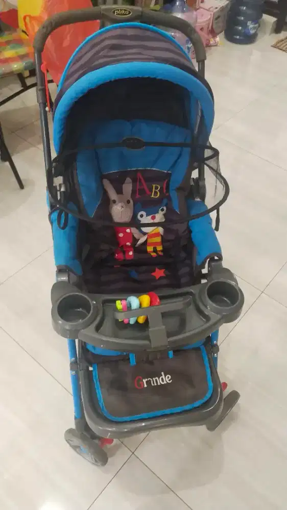 Dijual Stroller Pliko Grande
