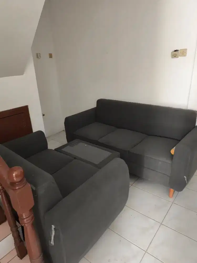 Sofa retro minimalis