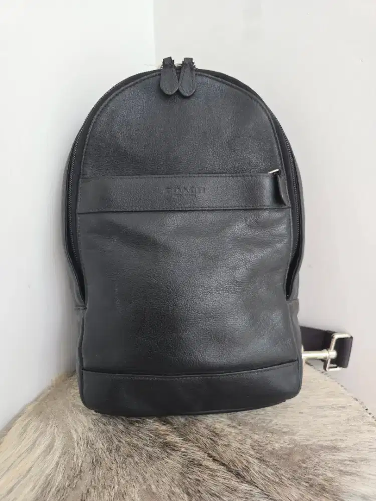 Tas Selempang Pria Coach Black Original