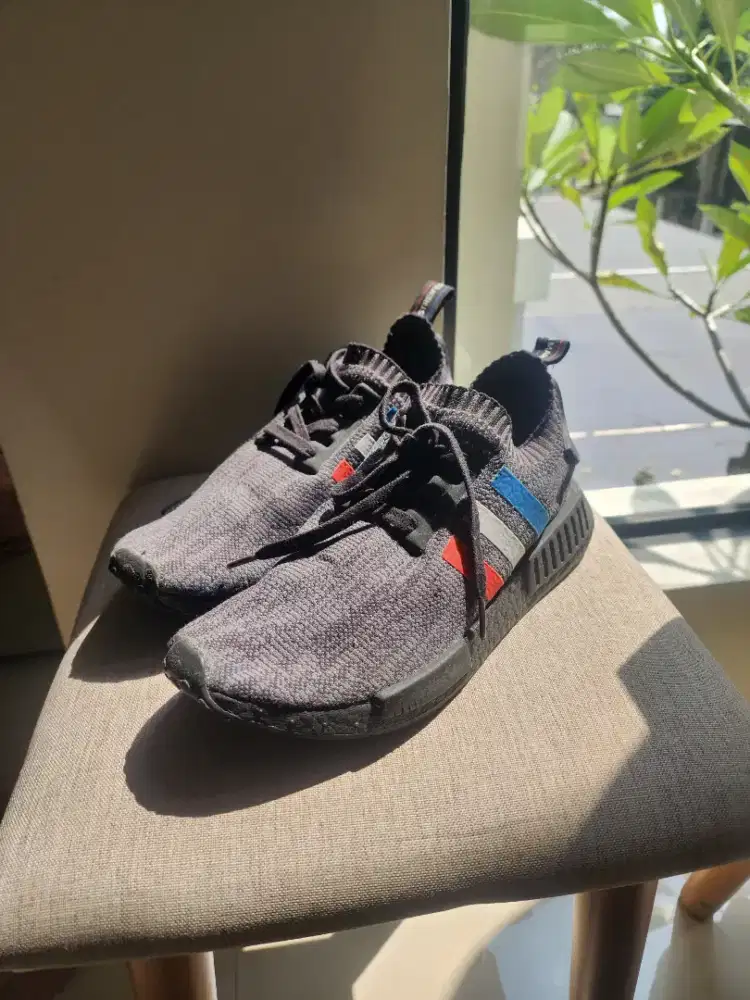 Adidas NMD R1 TRI COLOR. Authentic!. Size US 9,5 UK 9